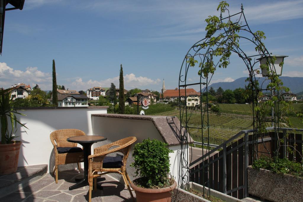 Residence La Terrazza Caldaro Eksteriør billede
